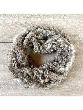 Danier Rabbit Fur Infinity Scarf - Silver Gray